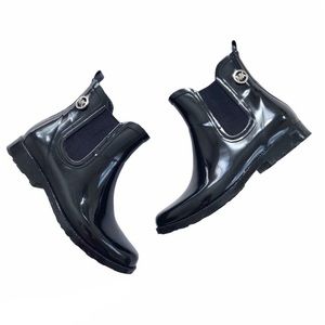 Michael Kors silver charm rain booties Size 6